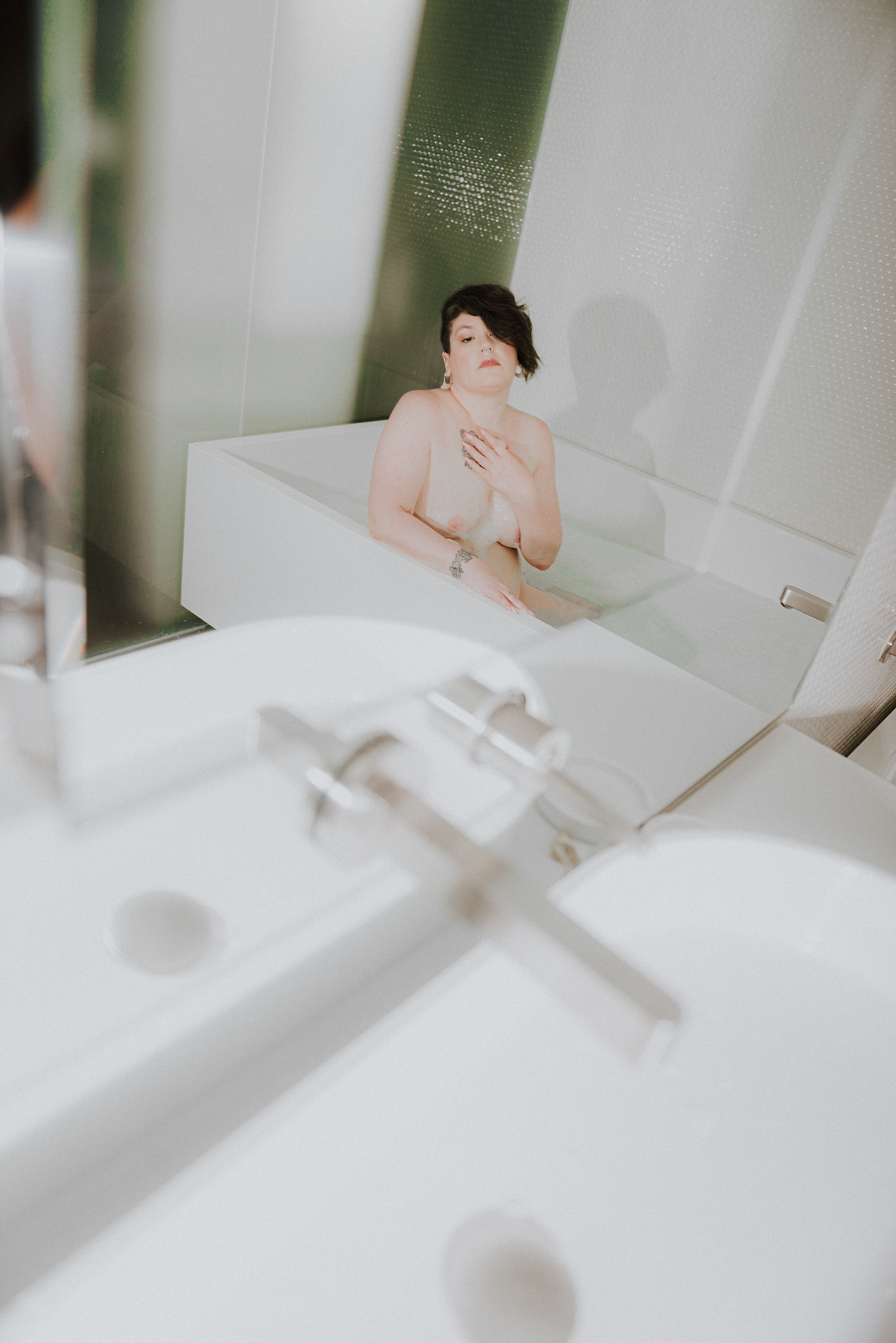 This image has an empty alt attribute; its file name is 0001350-copy.jpg